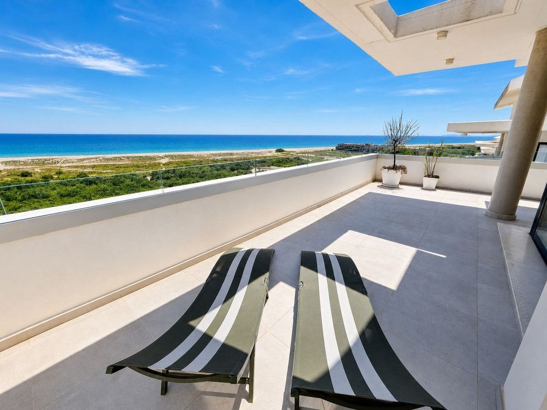 Penthouse in La Alcaidesa, San Roque, Andalusia 4 - 17897208