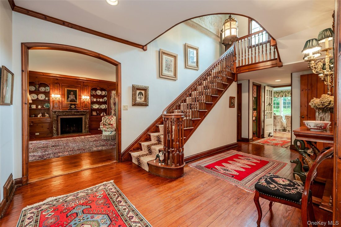House in Great Neck, New York, United States 4 - 17899022