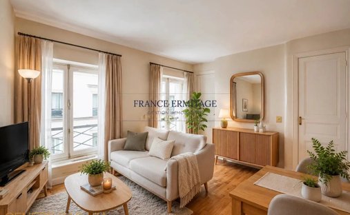 Apartment in Provence Opéra, Paris 9e Arrondissement, Paris 1