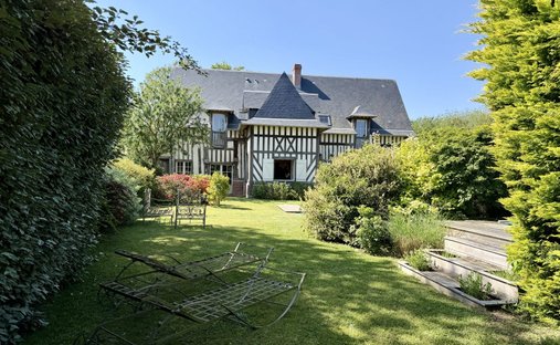 House in Saint-Etienne-la-Thillaye, Normandy, France 1
