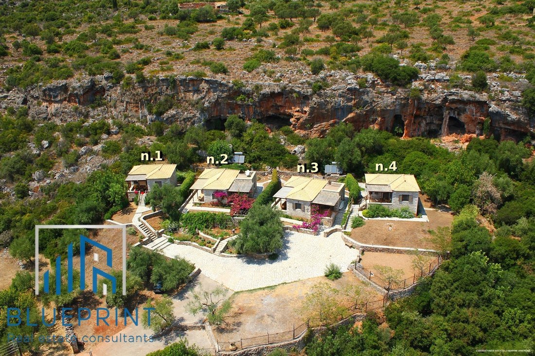 Condo in Lefktro, Peloponnese, Western Greece and the Ionian, Greece 1 - 17895886