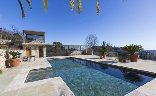 Villa in Grasse, Provence-Alpes-Côte d'Azur, France 1