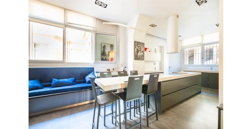 Apartment in Bois de Boulogne, Paris 16e Arrondissement, Paris 3 - 17901869