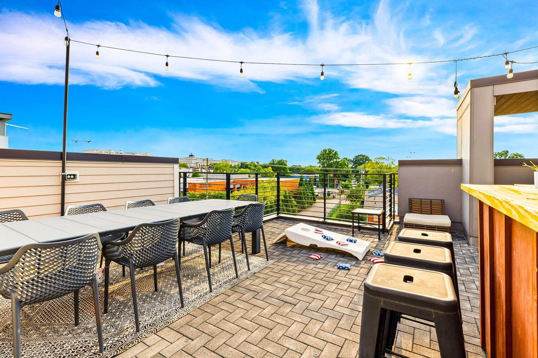Co Op in Nashville, Tennessee, United States 3 - 17895943