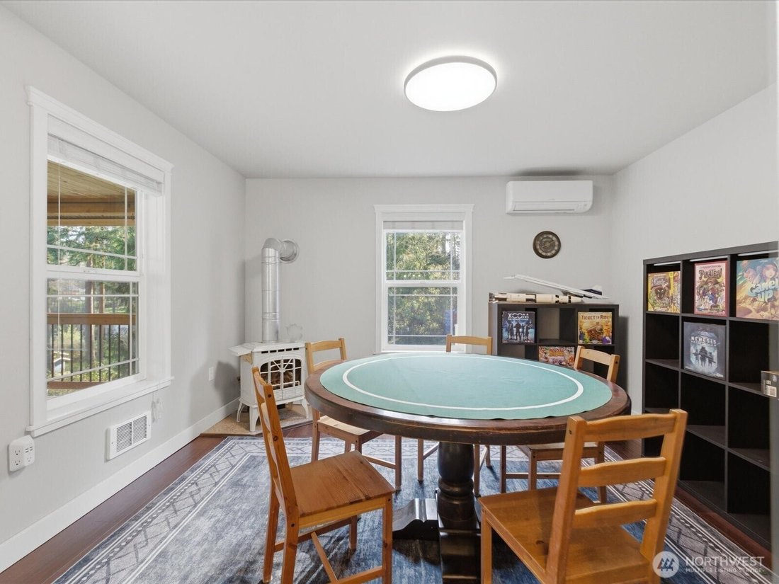 House in Clinton, Washington, United States 5 - 17901095