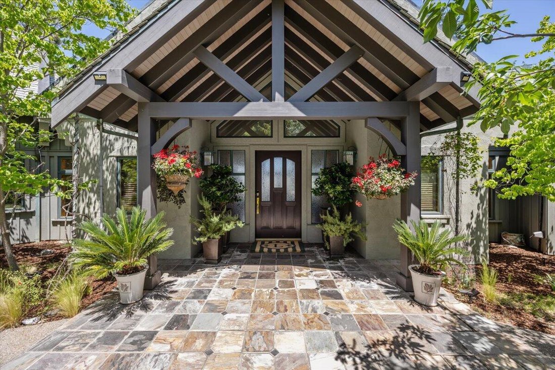 House in Ashland, Oregon, United States 2 - 17901092