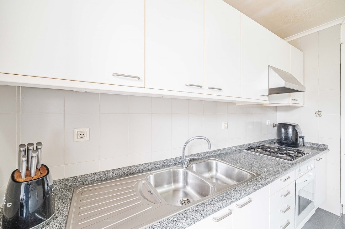Apartment in Carcavelos e Parede, Lisbon, Portugal 4 - 17900080