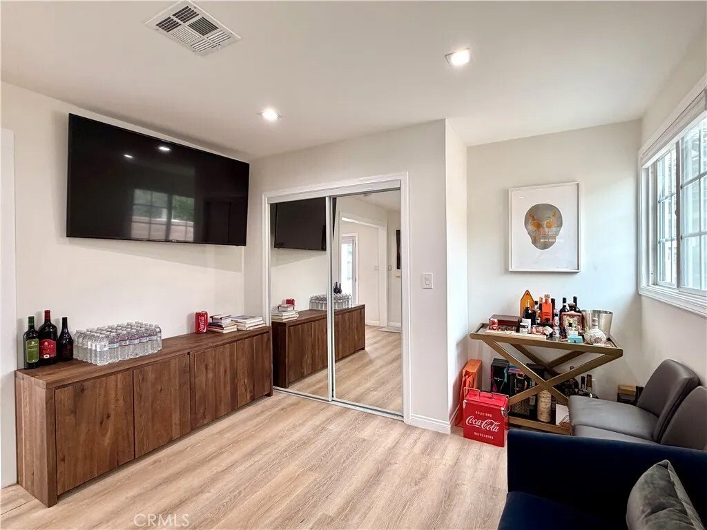 Apartment in Los Angeles, California, United States 5 - 17899448