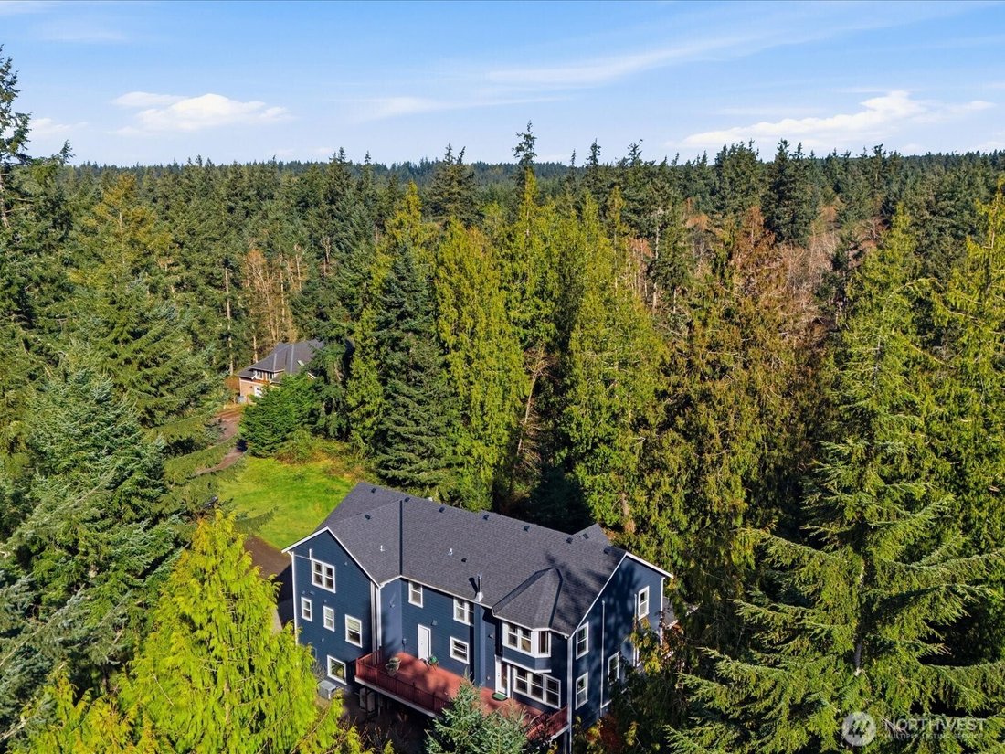 House in Clinton, Washington, United States 1 - 17901095