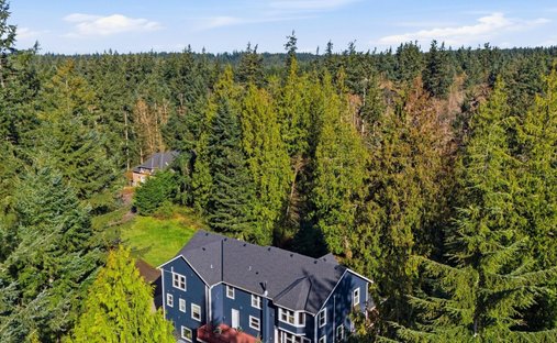 House in Clinton, Washington, United States 1