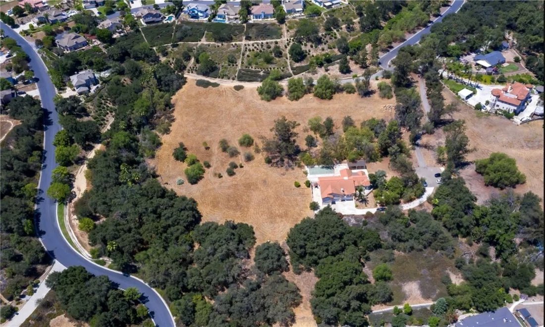 House in Chino Hills, California, United States 3 - 17899429