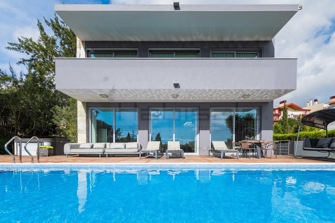 House in Belas, Lisbon, Portugal 1 - 17900158