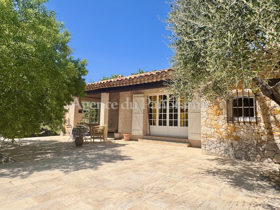 Villa in Saint-Cézaire-sur-Siagne, Provence-Alpes-Côte d'Azur, France 4 - 17896422