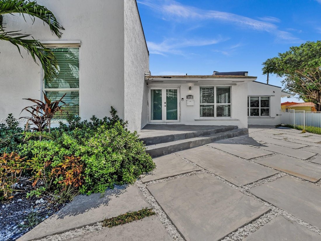 House in North Miami Beach, Florida, United States 2 - 17901261