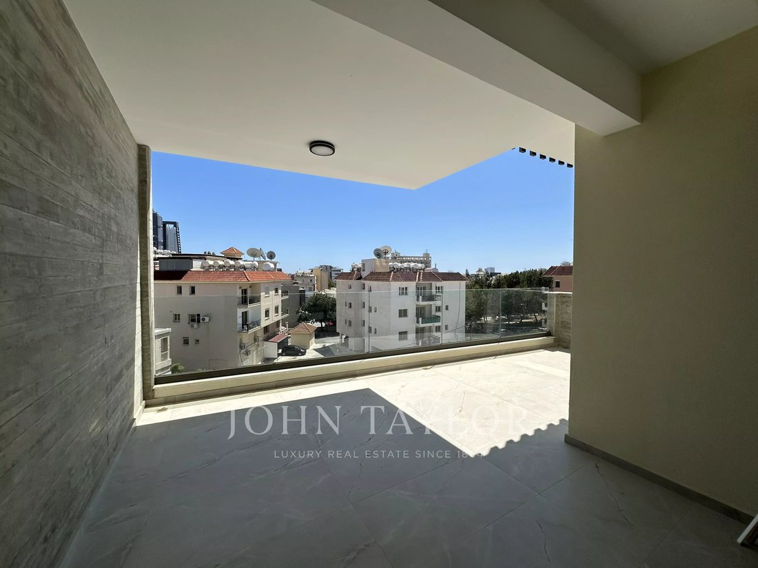 Apartment in Germasogeia, Limassol, Cyprus 1 - 16209364
