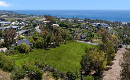 Land in Malibu, California, United States 1