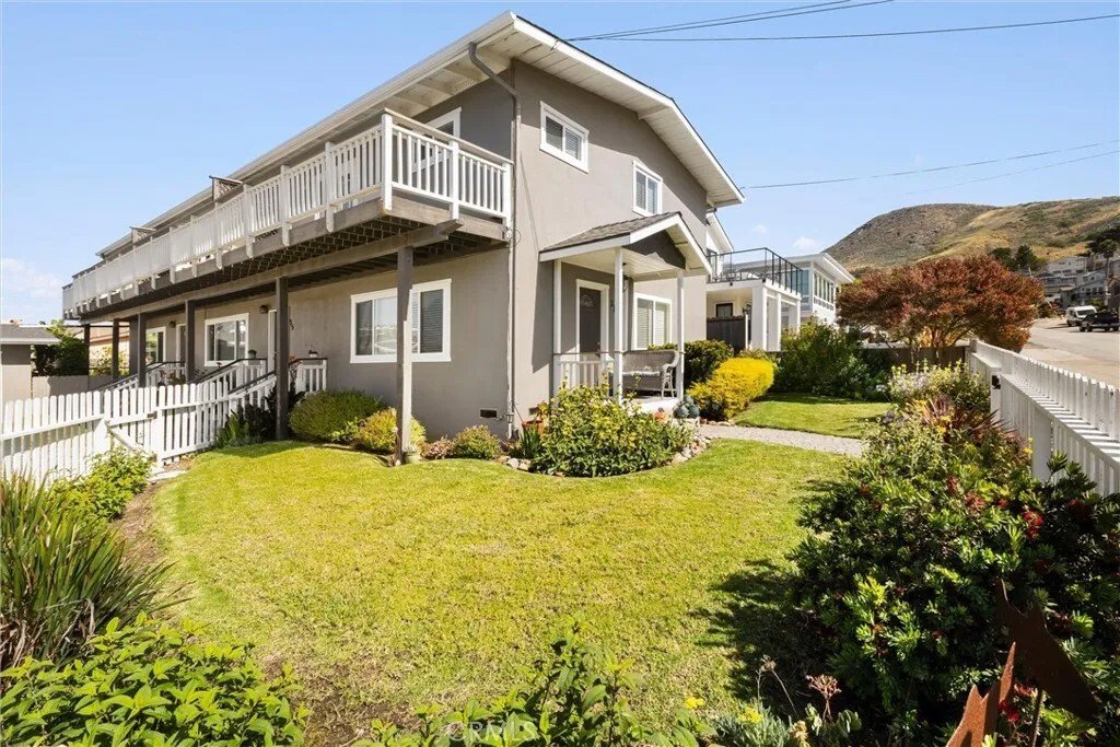 Cayucos, California, United States 1 - 17895564
