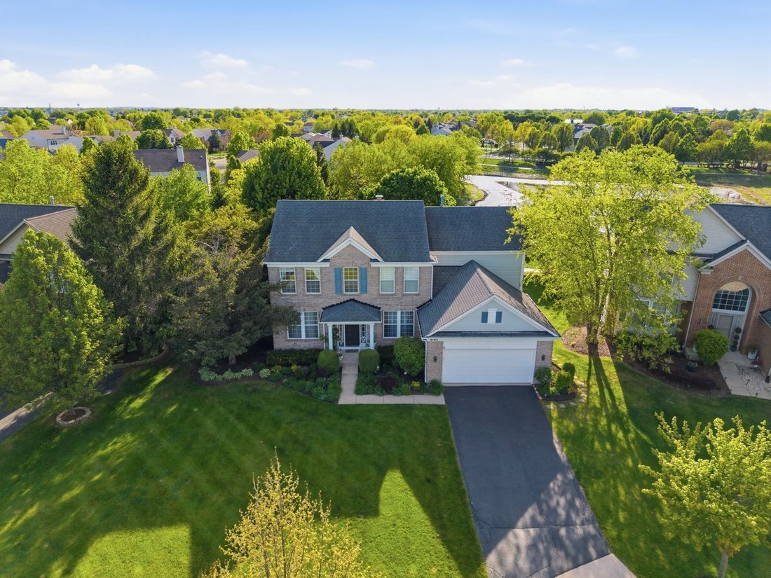 House in Algonquin, Illinois, United States 1 - 17866064
