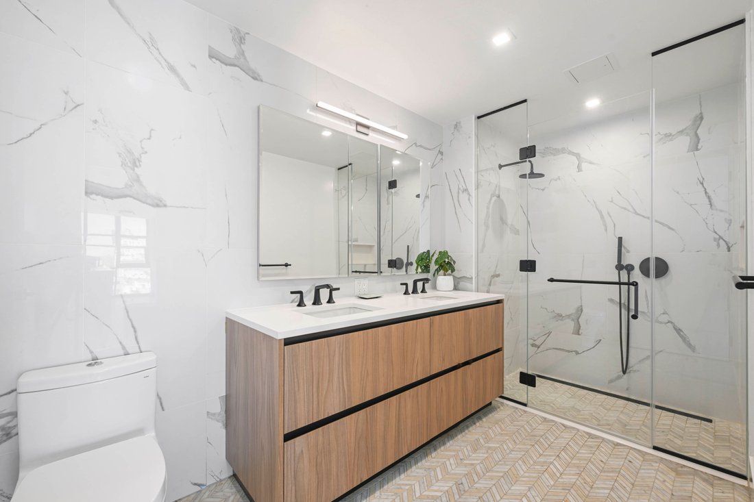Condo in New York, New York, United States 4 - 17901835
