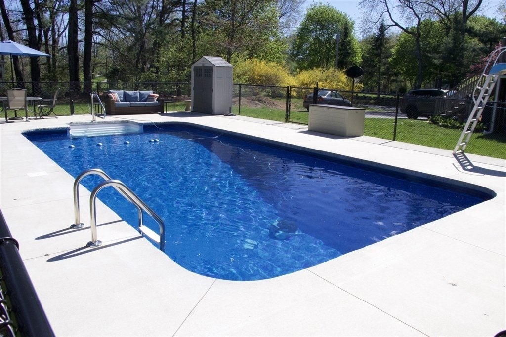 House in Merrimac, Massachusetts, United States 3 - 17900774