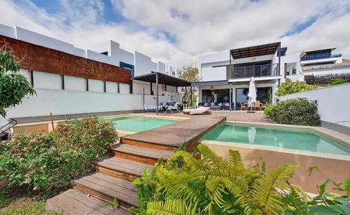 Villa in Costa Adeje, Adeje, Canary Islands 1