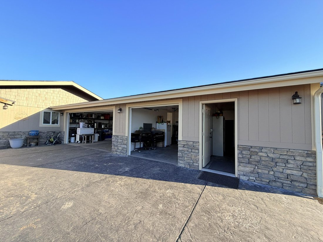 House in Madras, Oregon, United States 4 - 17898245