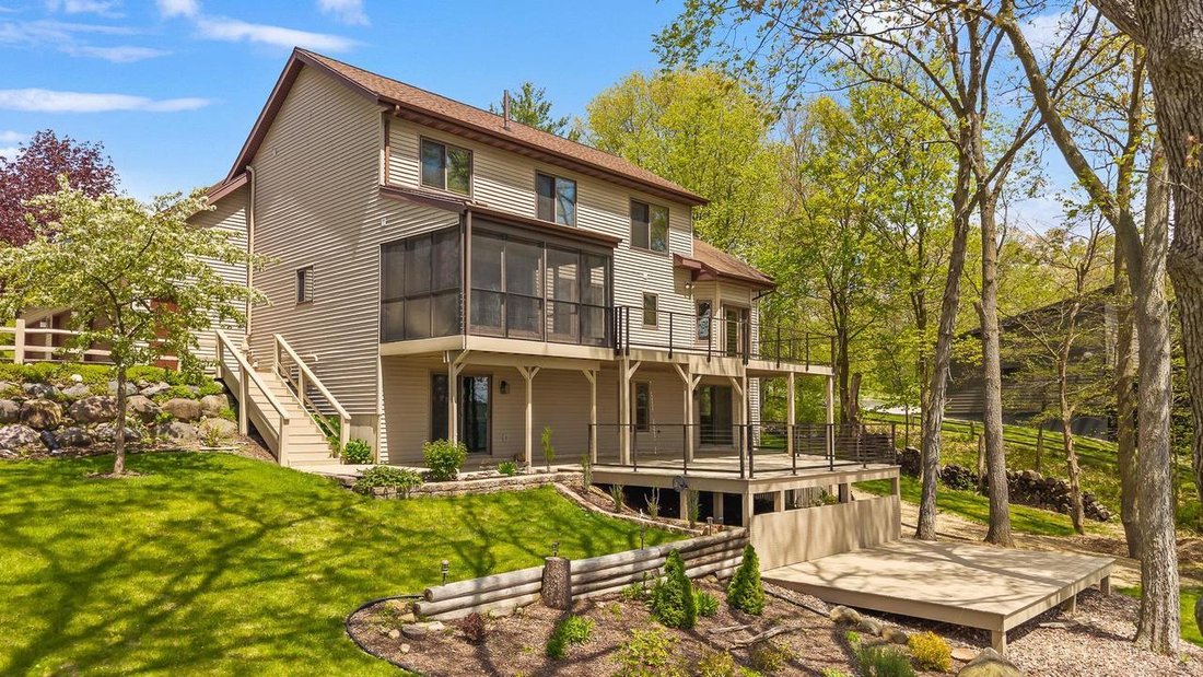 House in Lake Wisconsin, Wisconsin, United States 3 - 17898656
