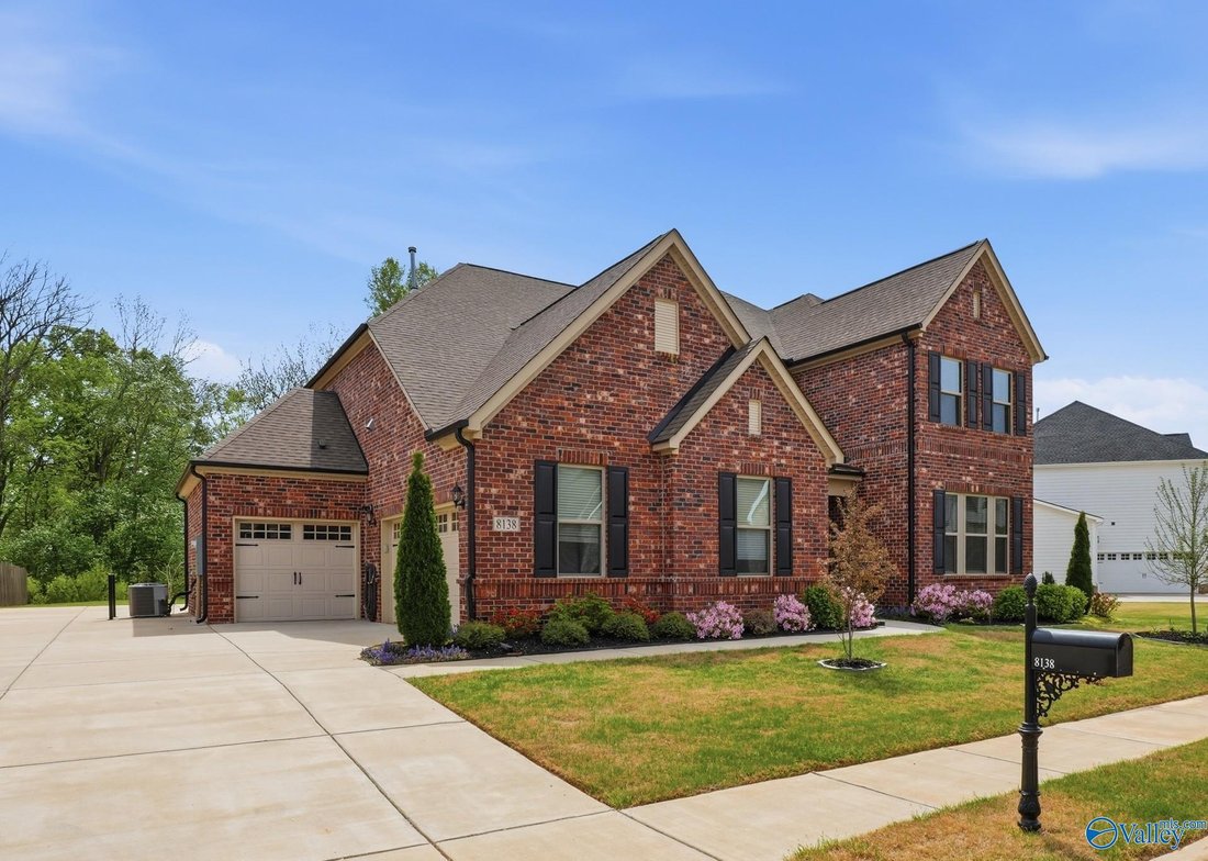 House in Redstone Arsenal, Alabama, United States 1 - 17681002