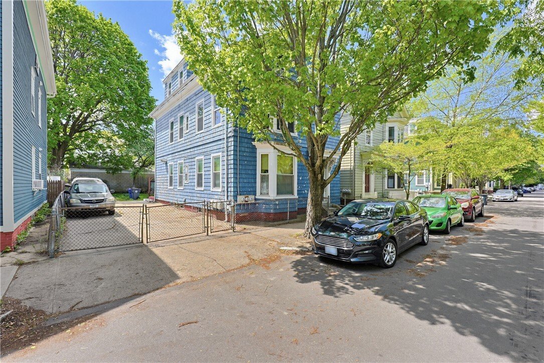 Providence, Rhode Island, United States 3 - 17901381