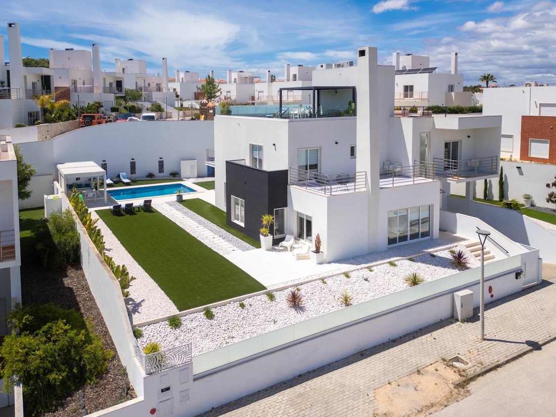Villa in Olhos de Agua, Algarve, Portugal 2 - 17896927