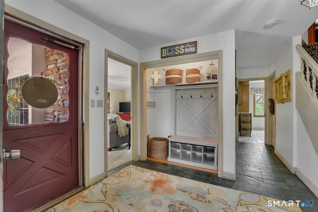 House in Wethersfield, Connecticut, United States 2 - 17898809