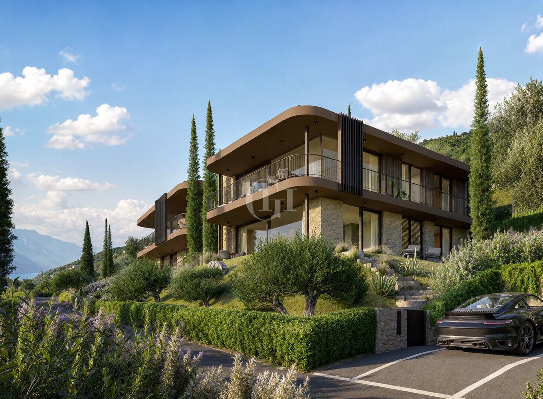 Penthouse in Torri del Benaco, Veneto, Italy 2 - 17555468