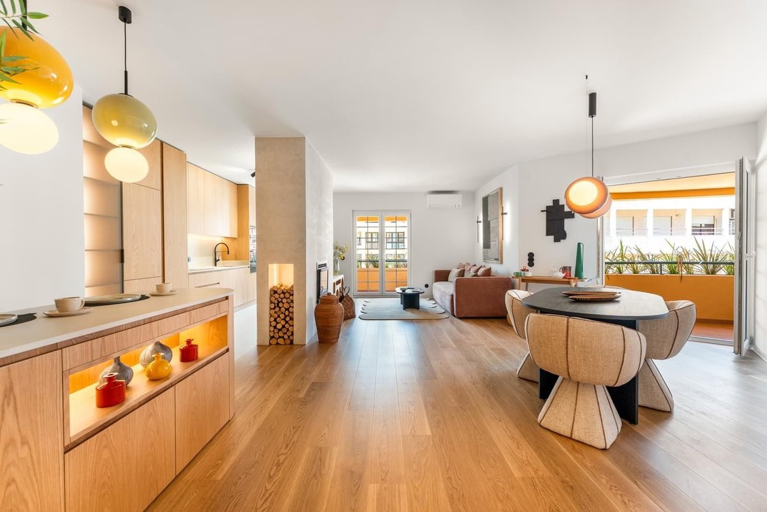 Apartment in Cascais e Estoril, Lisbon, Portugal 1 - 17897848