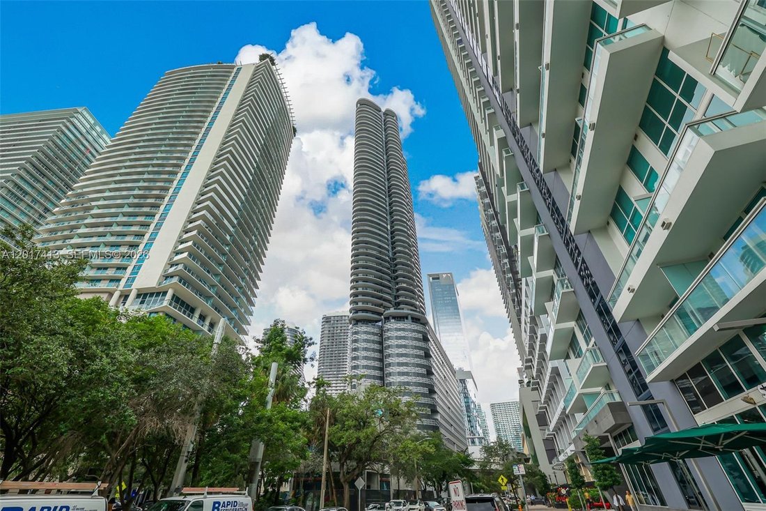 Condo in Miami, Florida, United States 3 - 17898597