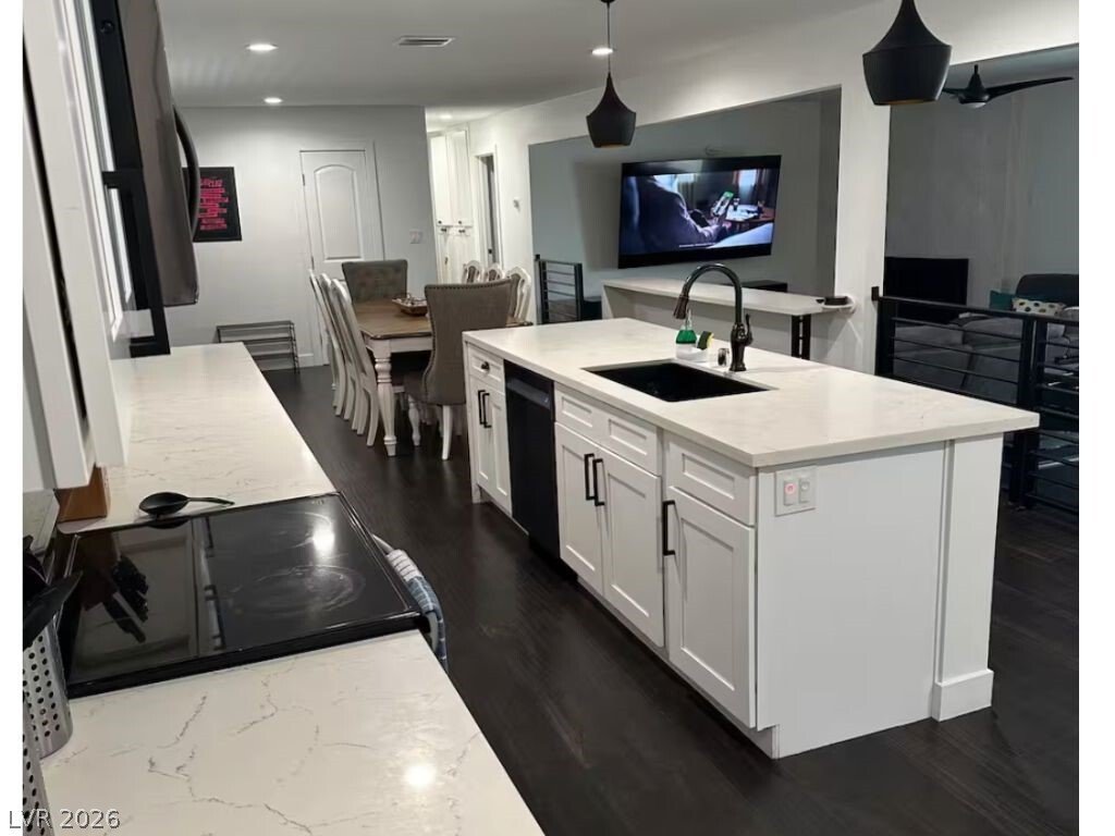 House in Las Vegas, Nevada, United States 3 - 17901296