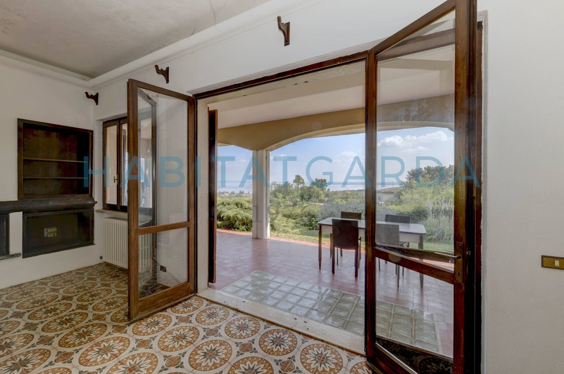 Villa in Soiano del Lago, Lombardy, Italy 3 - 17900835