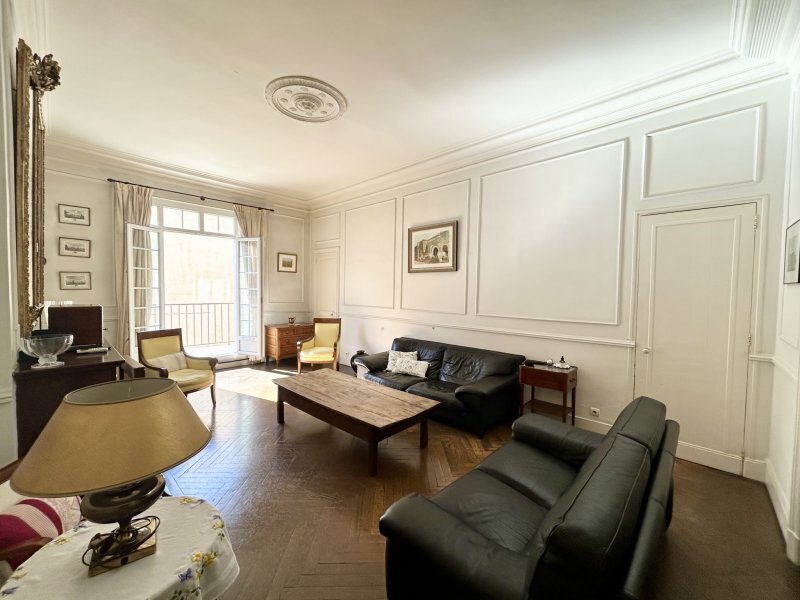 Apartment in Castellane, 6e Arrondissement, Marseille 2 - 17901861