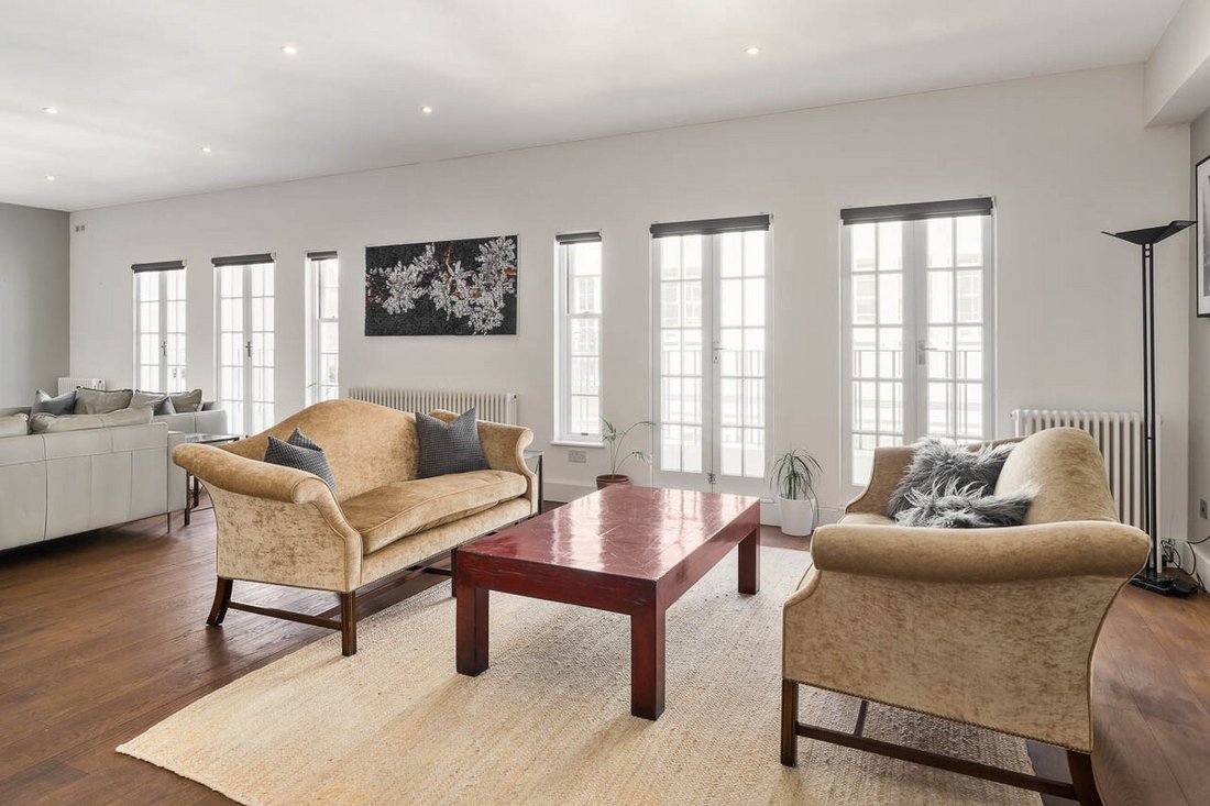 House in Belgravia, Westminster, England 4 - 17900207