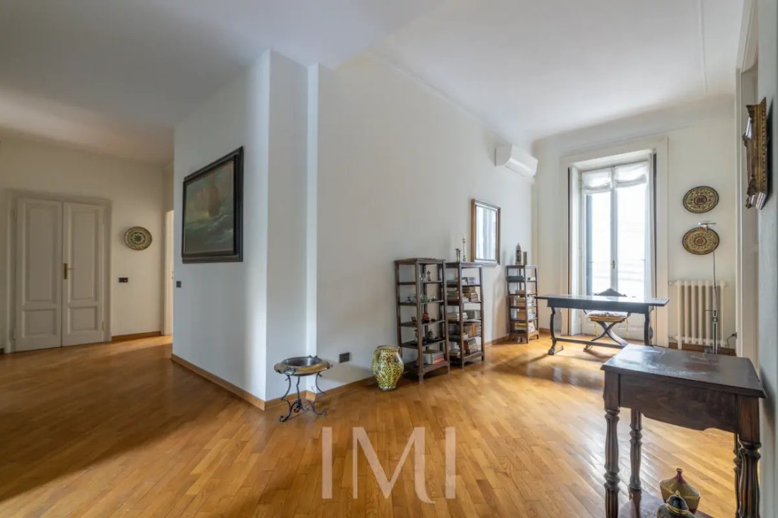 Apartment in Independence - Queen Giovanna, Milan, Italy 4 - 17898354