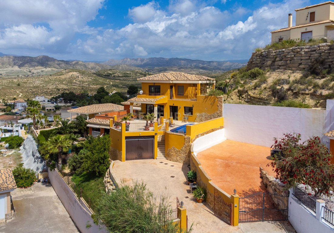 Villa in Busot, Valencian Community, Spain 5 - 17885895