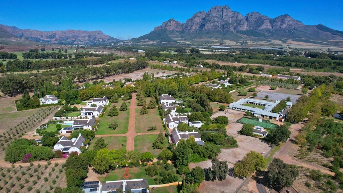 House in Franschhoek, Western Cape, South Africa 2 - 17898325