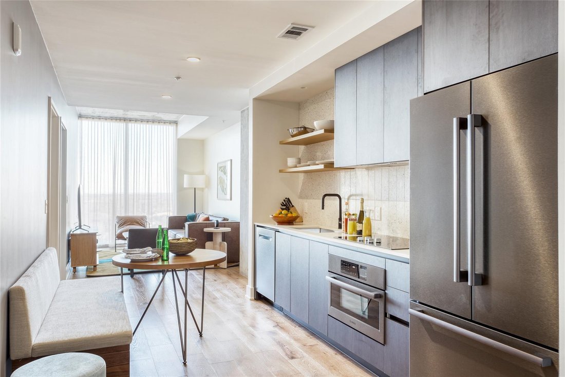 Condo in Austin, Texas, United States 2 - 17895766