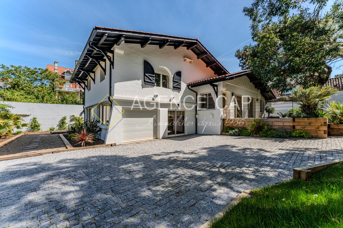 Villa in Aiguillon, Arcachon, France 3 - 17099706