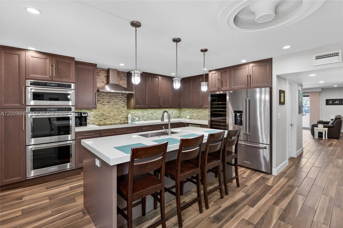 Townhouse in Golden Beach, Florida, United States 4 - 17898604