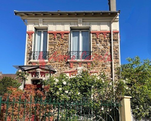 Maison à Ledru Rollin, Le Perreux-sur-Marne, France 2 - 17898941