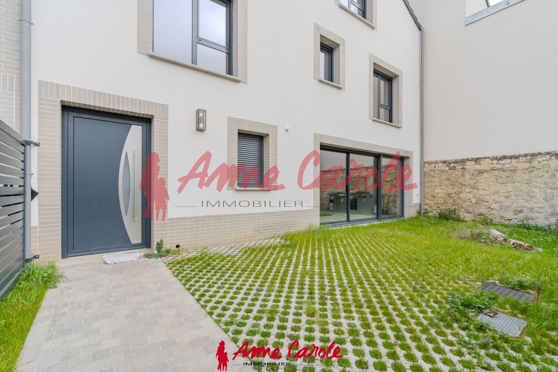 Maison à Peri, Joinville-le-Pont, France 2 - 16506220