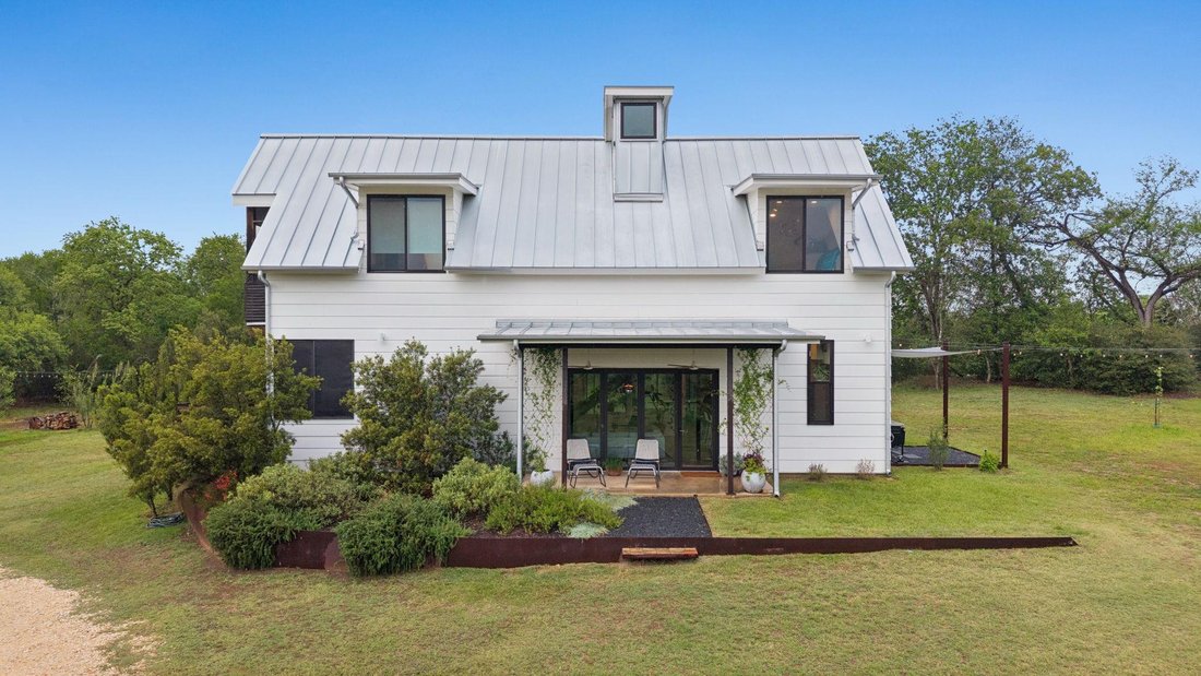 House in Elgin, Texas, United States 1 - 17764390