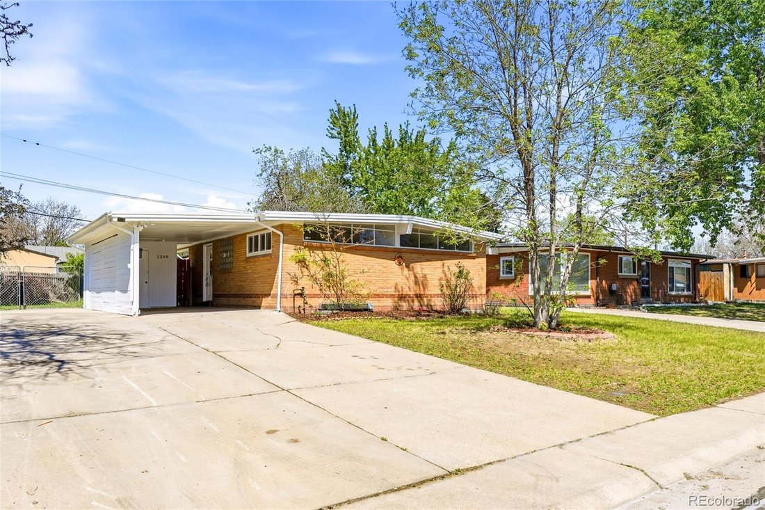 House in Lakewood, Colorado, United States 1 - 17897917