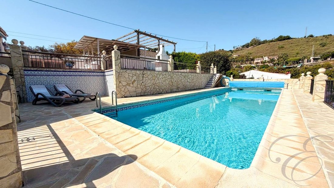 Villa in Nerja, Andalusia, Spain 2 - 17895566