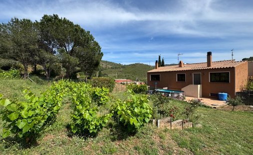 Villa in Llanca, Catalonia, Spain 1